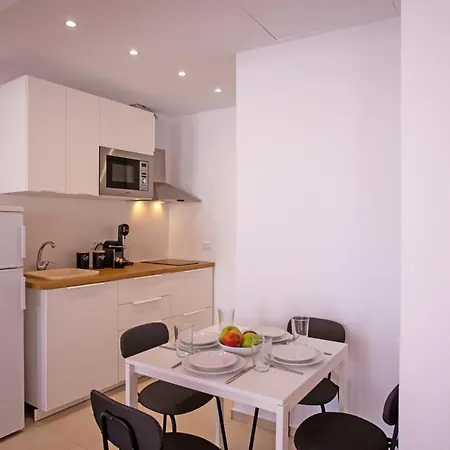 The Lavish * Mykonos Town